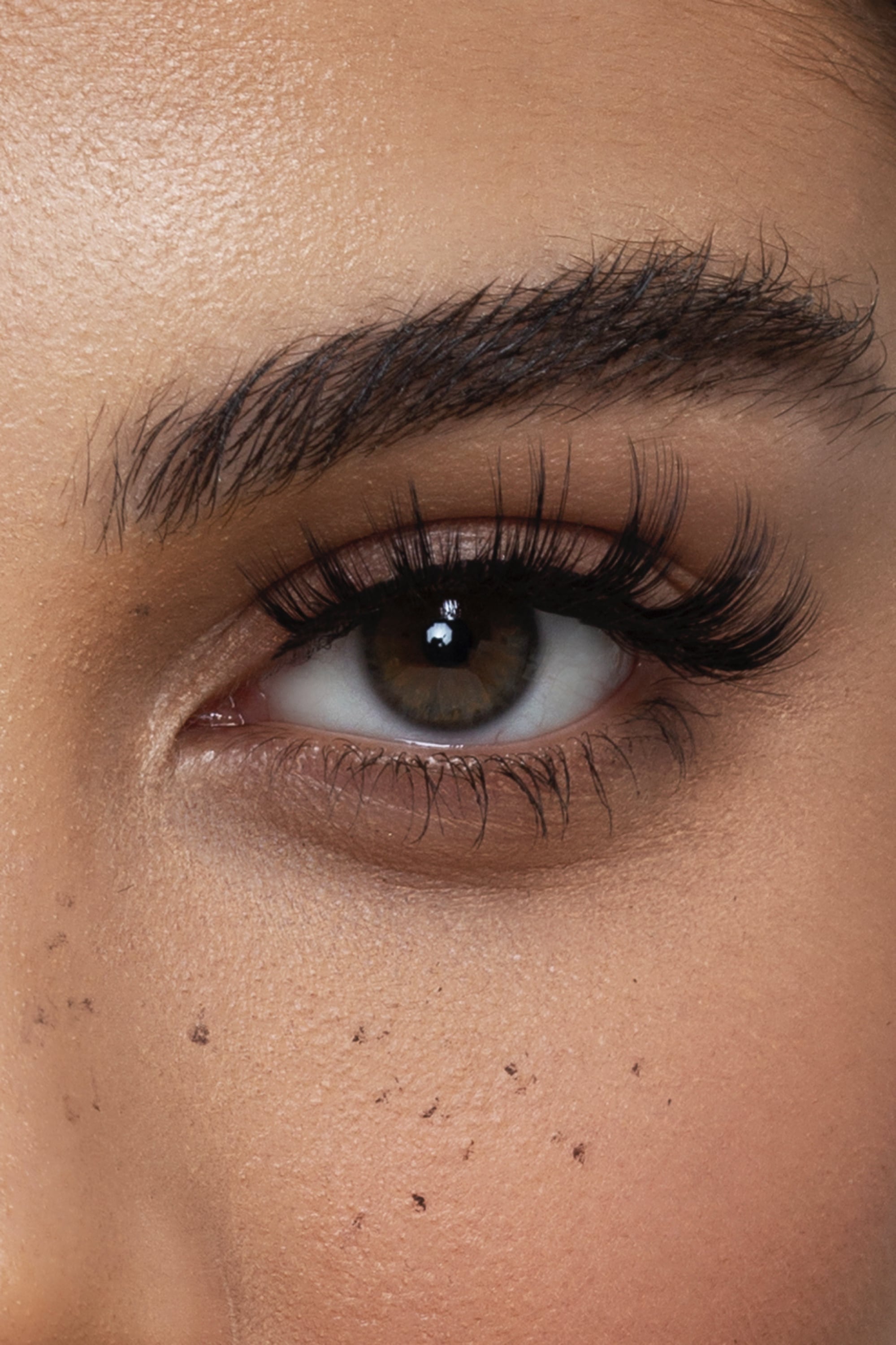 Essential - Light and Wispy Strip Lashes
